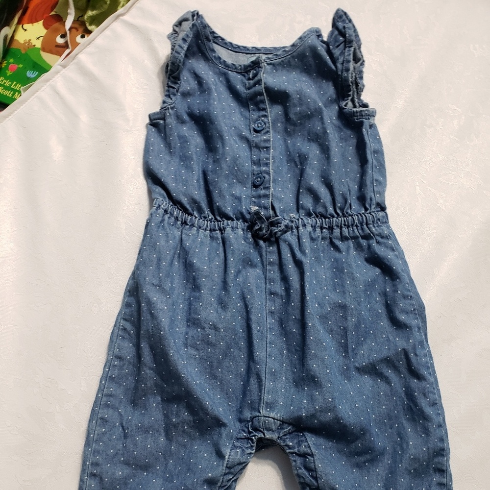 Baby gap romper 6-9 months